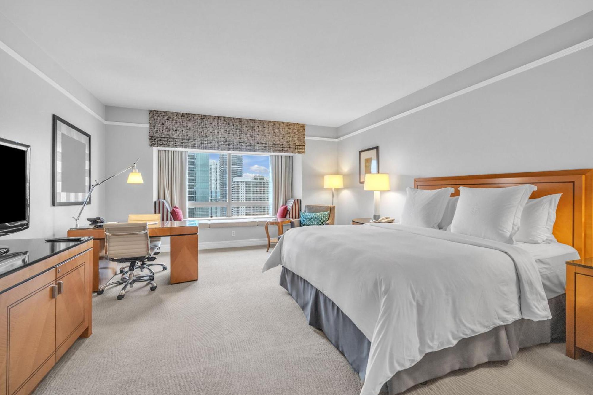 2 Bedroom Or King Studio Suites Four Seasons Hotel Miami Free Wi-Fi & Free Parking Εξωτερικό φωτογραφία