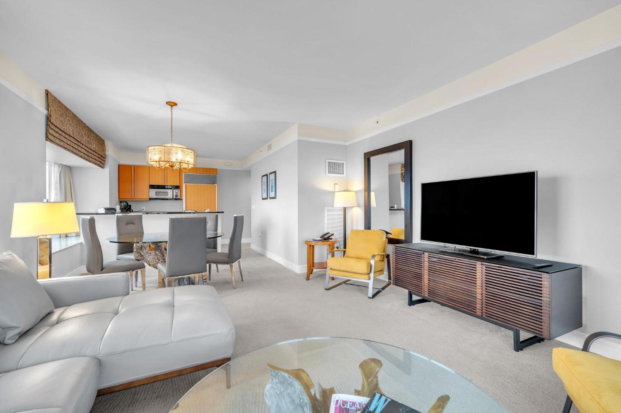 2 Bedroom Or King Studio Suites Four Seasons Hotel Miami Free Wi-Fi & Free Parking Εξωτερικό φωτογραφία