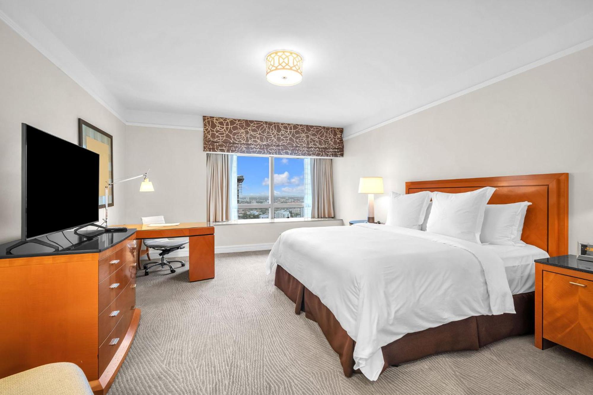 2 Bedroom Or King Studio Suites Four Seasons Hotel Miami Free Wi-Fi & Free Parking Εξωτερικό φωτογραφία