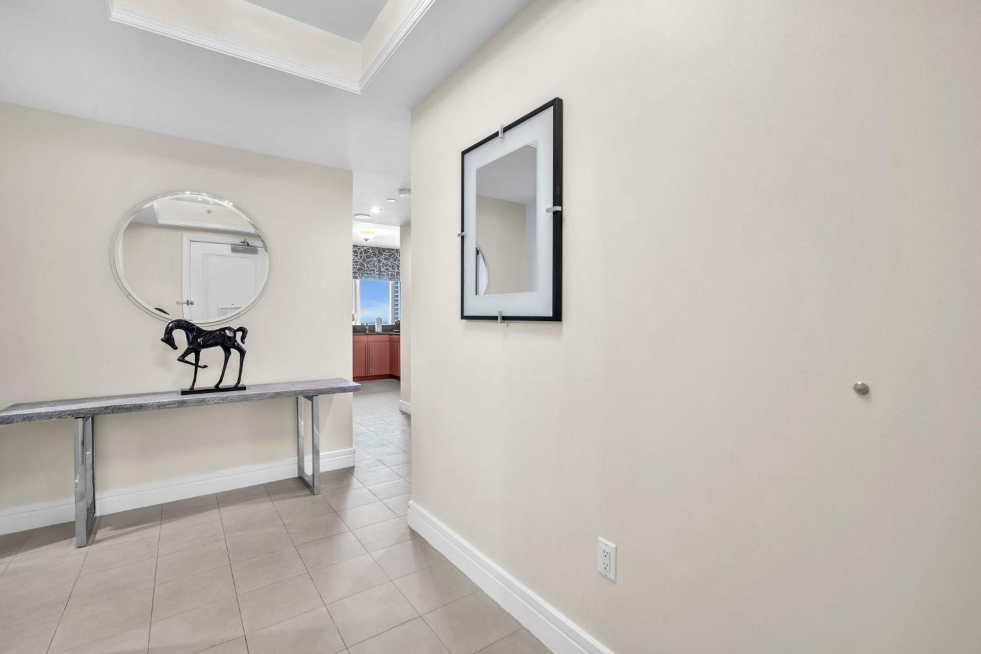 2 Bedroom Or King Studio Suites Four Seasons Hotel Miami Free Wi-Fi & Free Parking Εξωτερικό φωτογραφία