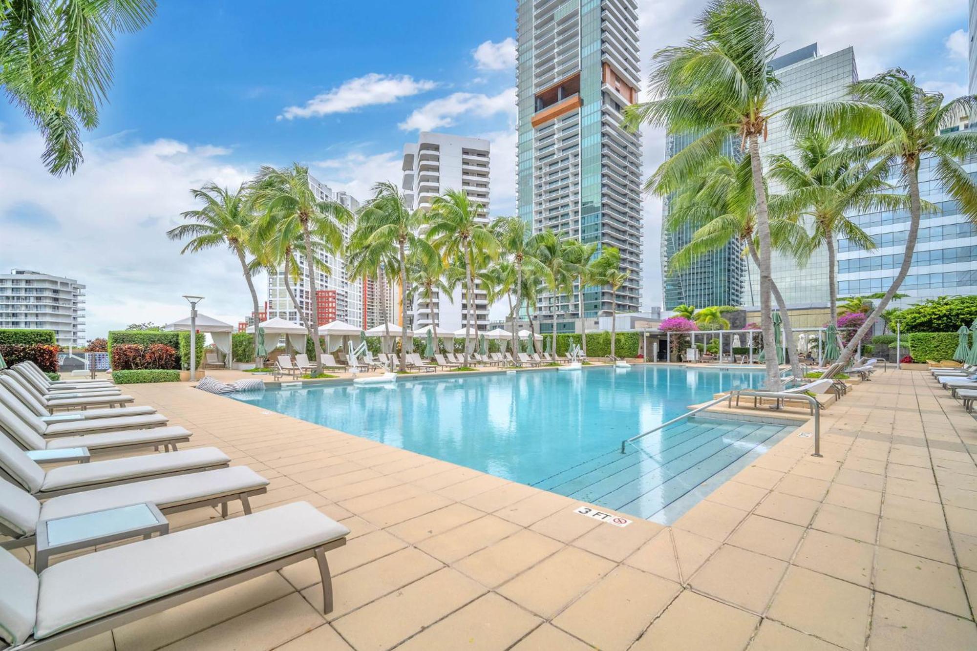 2 Bedroom Or King Studio Suites Four Seasons Hotel Miami Free Wi-Fi & Free Parking Εξωτερικό φωτογραφία