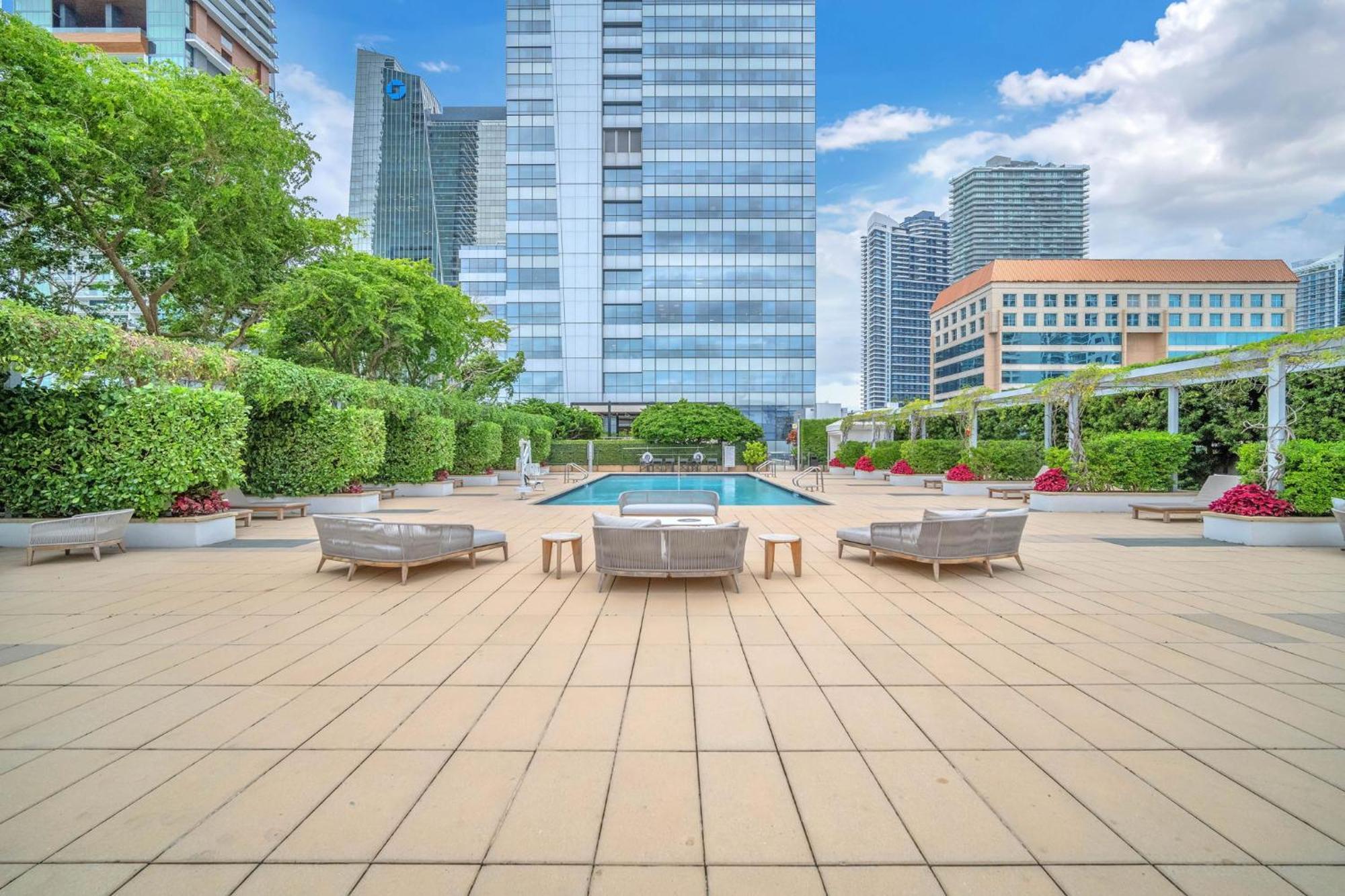 2 Bedroom Or King Studio Suites Four Seasons Hotel Miami Free Wi-Fi & Free Parking Δωμάτιο φωτογραφία