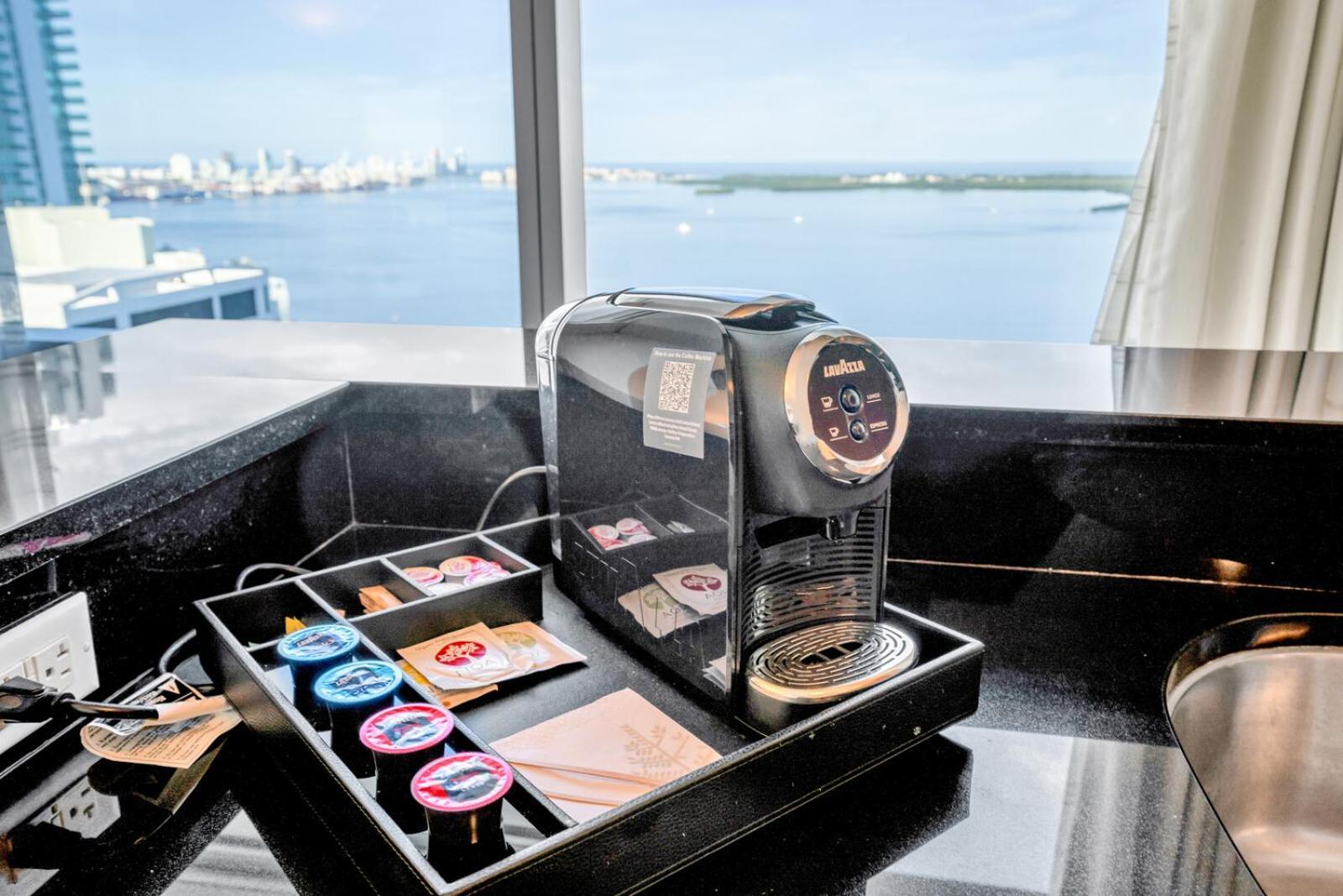 2 Bedroom Or King Studio Suites Four Seasons Hotel Miami Free Wi-Fi & Free Parking Εξωτερικό φωτογραφία